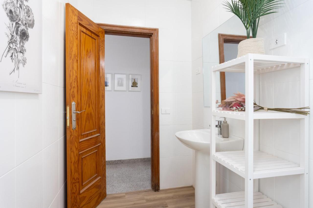 Eden Rentals 105 Surfy Stylish Bed&Coffee Room Granadilla De Abona Bagian luar foto