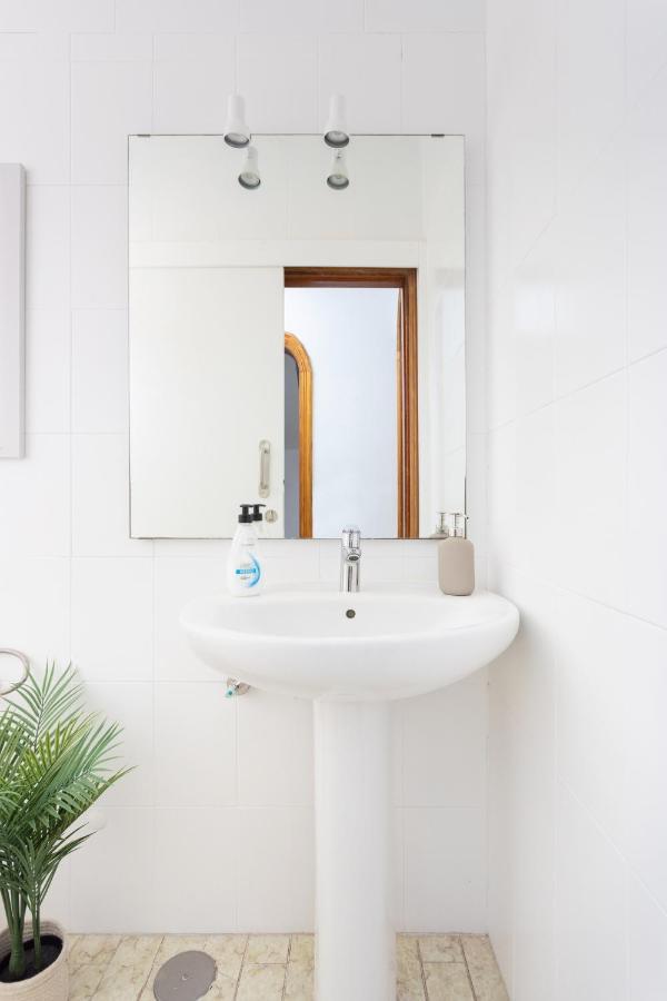 Eden Rentals 105 Surfy Stylish Bed&Coffee Room Granadilla De Abona Bagian luar foto